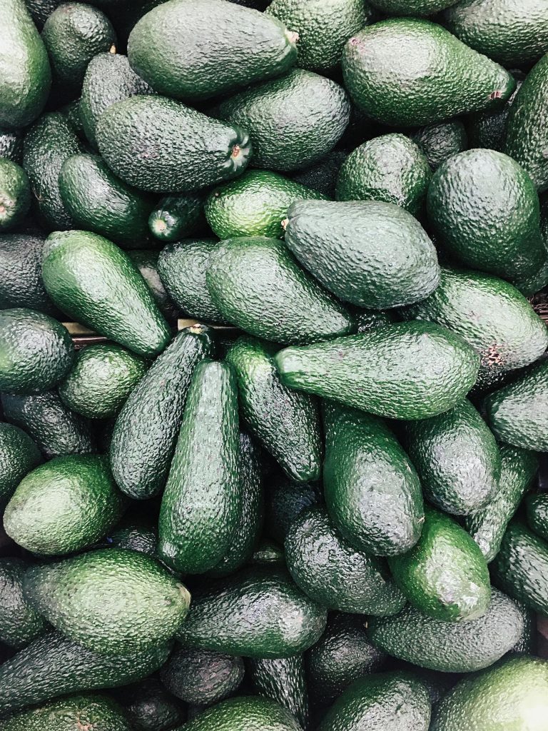 beneficios del aguacate